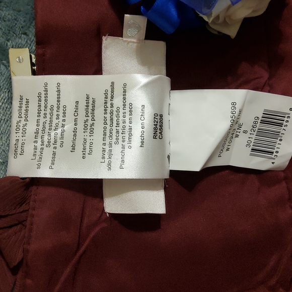 Party dress/Prom dress by David Bridal - Picture 7 of 8